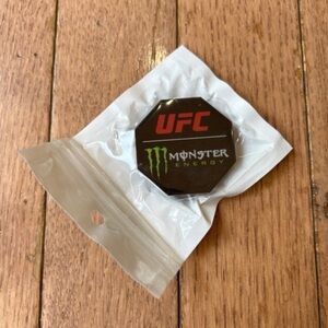 Monster energy UFC phone grip black